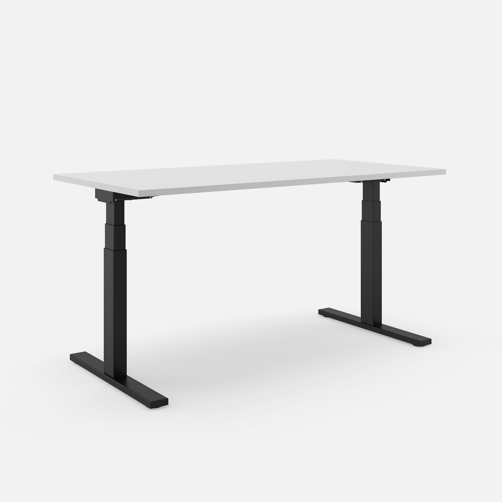 SLS 670 PRO Schreibtisch